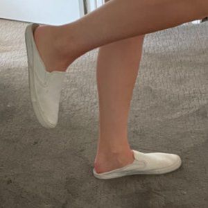 White low back slide on sneaker